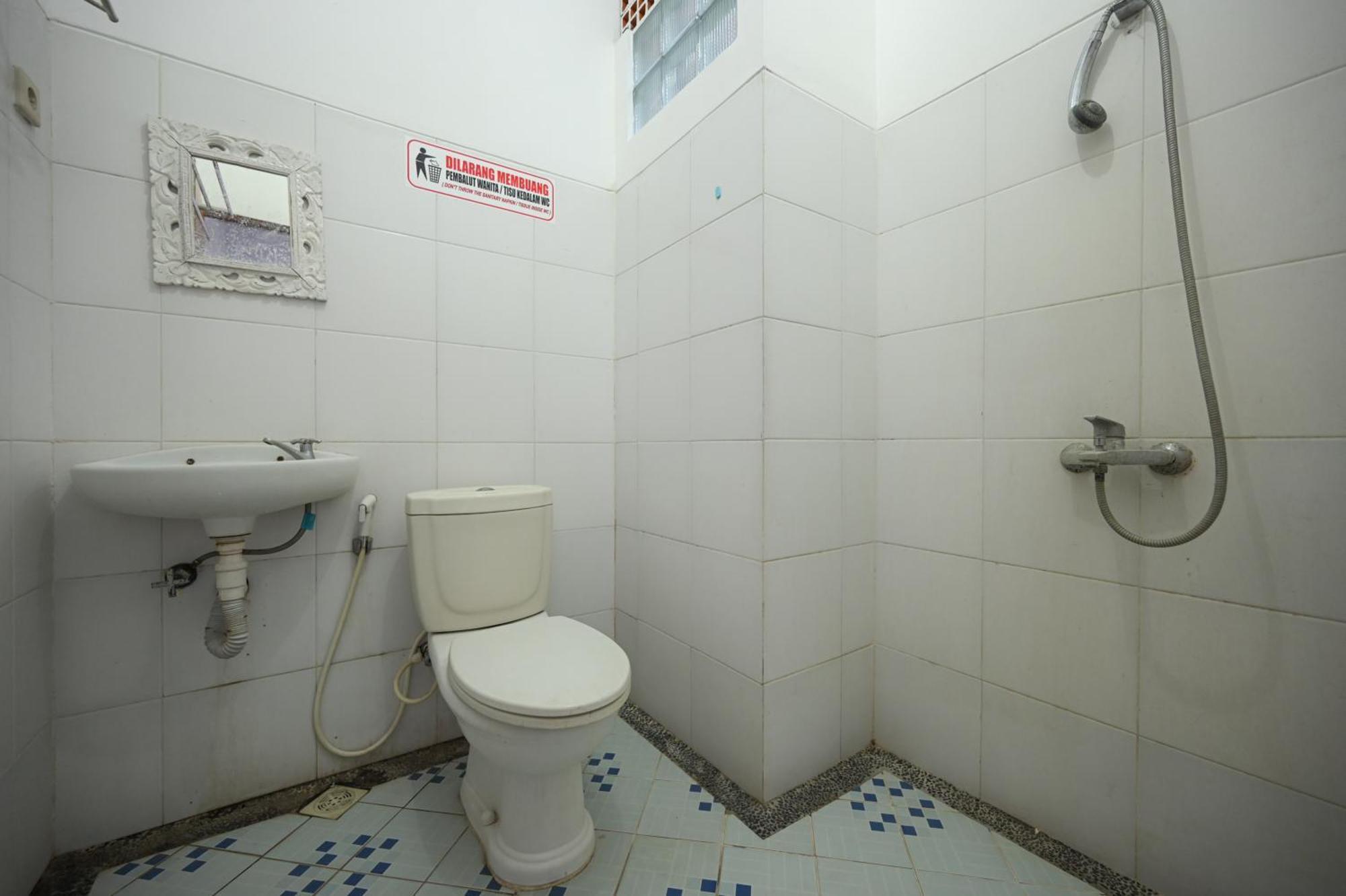 Reddoorz At De'Balcon Accomodation Kuta  Exterior photo