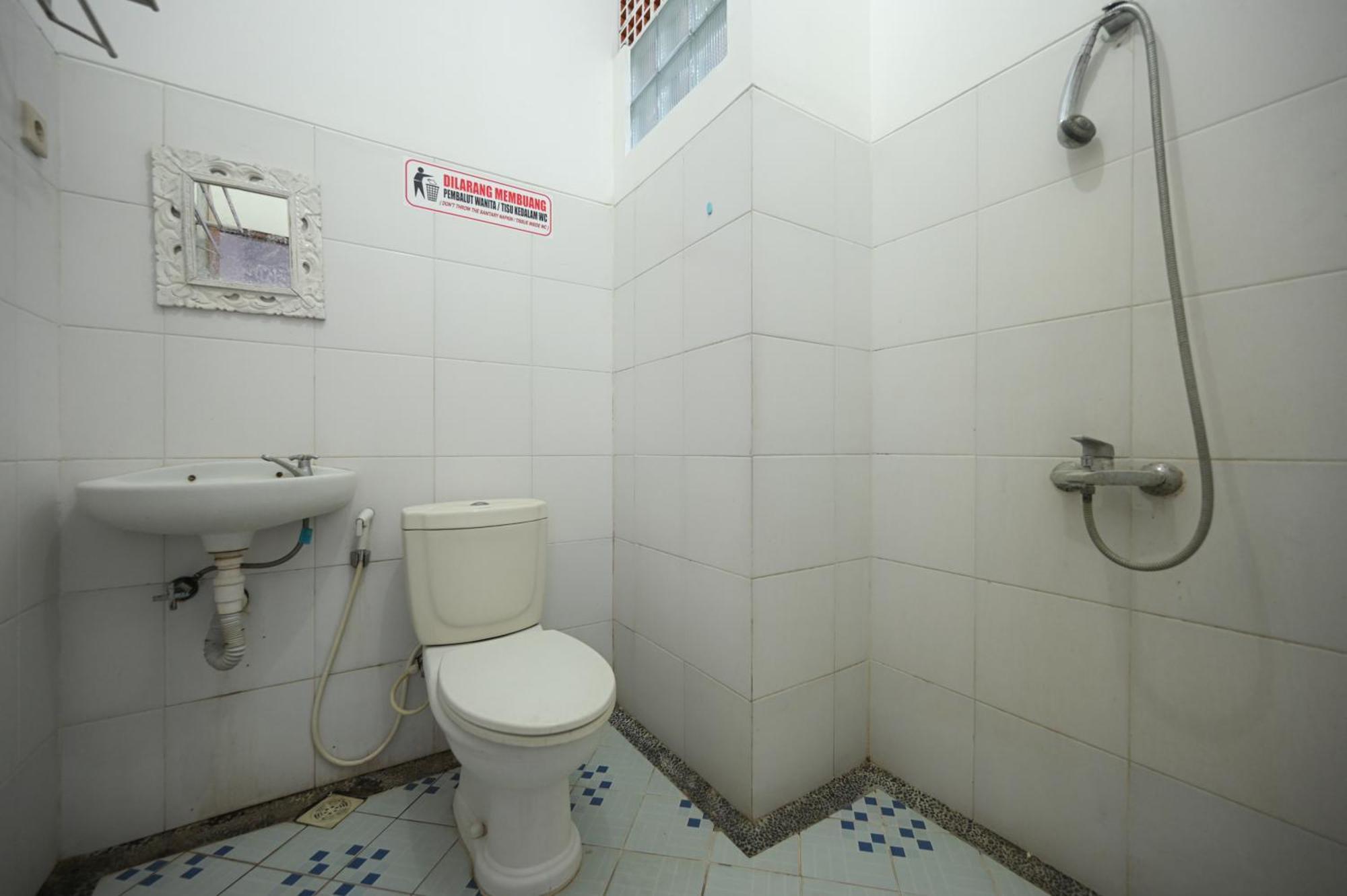 Reddoorz At De'Balcon Accomodation Kuta  Exterior photo